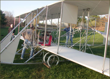Engine test of the reproduction Model B.
