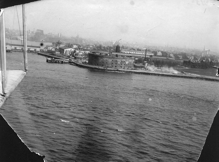 Governor's Island, seen from the Model B hydroaeroplane. Used as the front page photograph of the New York American newspaper.