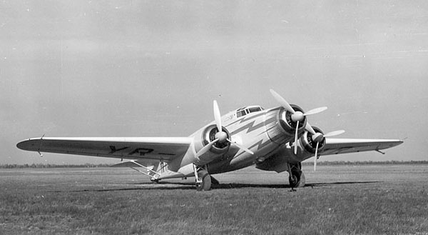 Savoia-Marchetti S.83