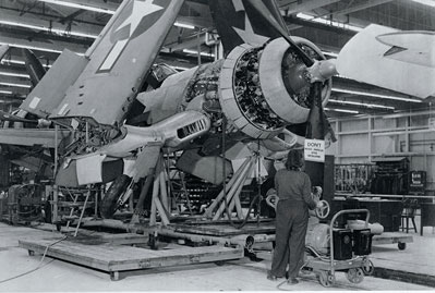 F4U-1 Corsair final assembly