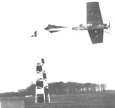 Hubert Latham in an Antoinette