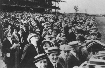 John Moisant beats Claude Graham-White