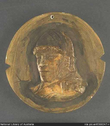 Medal honoring Burt Hinkler