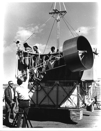  An equipment test is made by the Project da Vinci crew