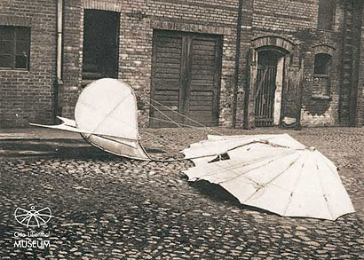 Otto Lilienthal's 1896 glider following his fatal crash